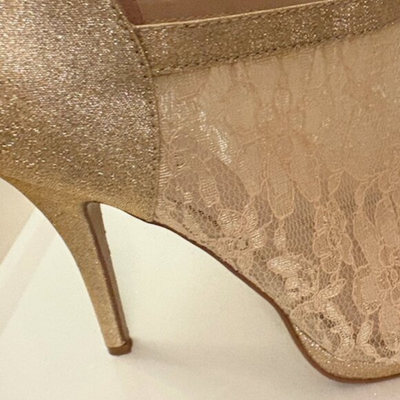 Pink Glittery High Heels - Picture 4 of 4